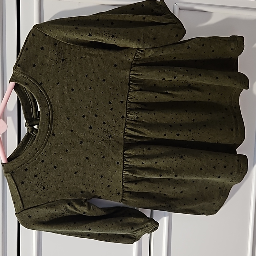Casual Green Dress with Stars